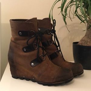 Sorel Joan of Arctic Booties